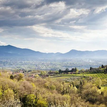Tenuta San Pietro Luxury 4* Lucca